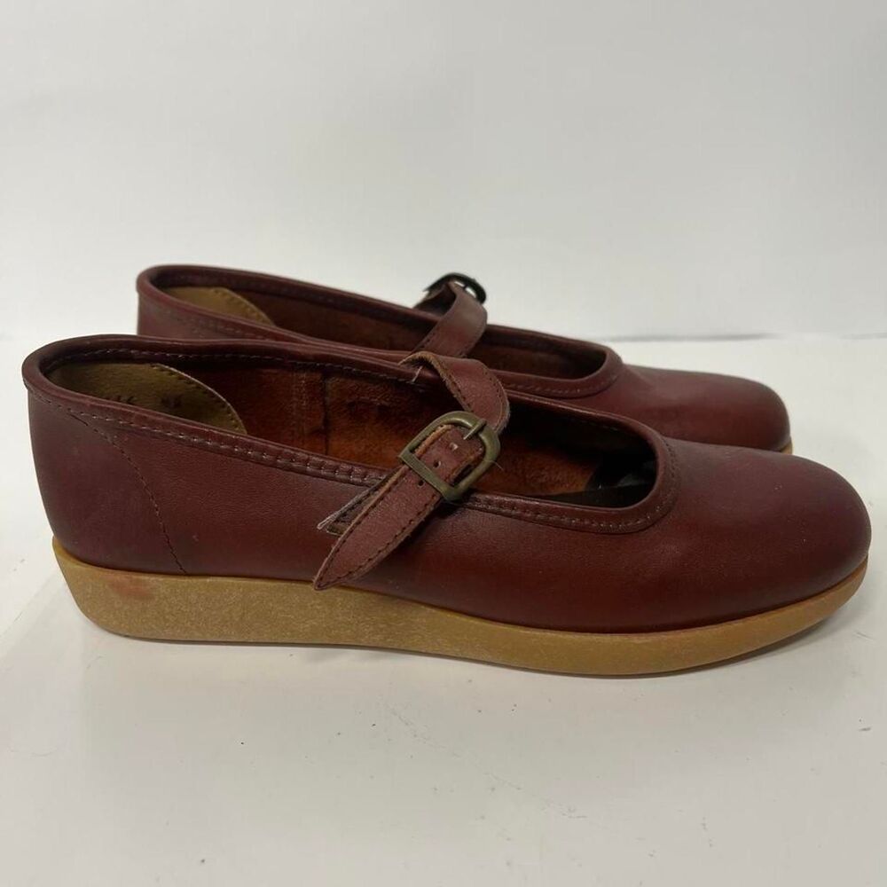 Womens Burgundy mary Janes size 8 Vintage